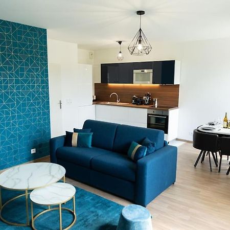 Elegant Apartment #6 Serris Bagian luar foto